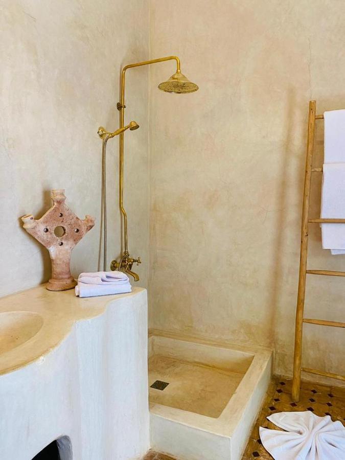 Double Room Private Bathroom