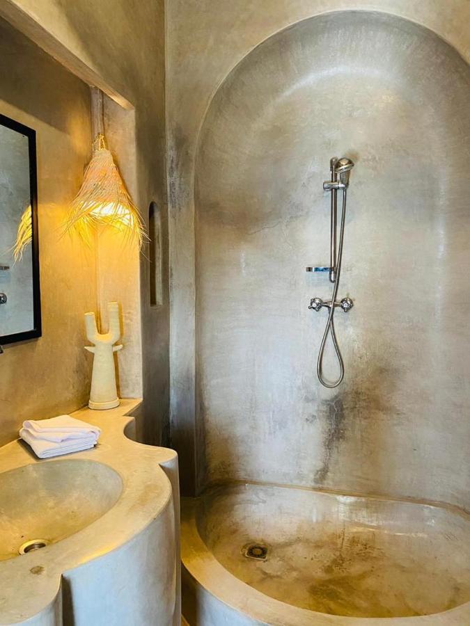 Double Room Private Bathroom